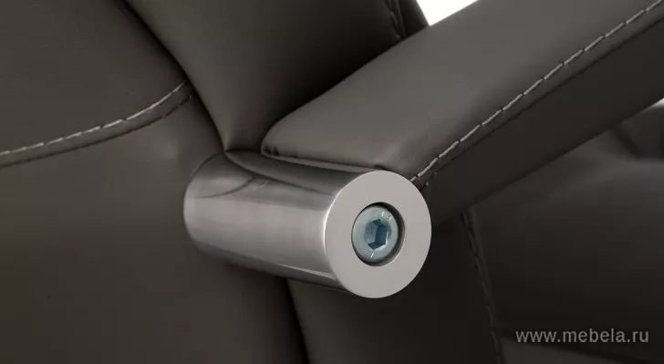 кресло Никсон D40